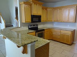 Single Family Home For Rent  in Corpus Christi, TX (Photo 4 of 6)