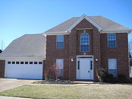 Single Family Home in Arlington, TN