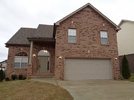 Single Family Home in Clarksville, TN