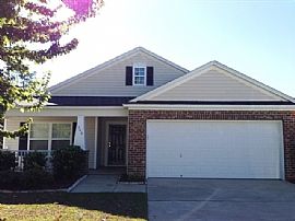 Single Family Home in Lexington, SC
