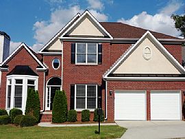 Single Family Home in Smyrna, GA