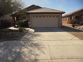 Single Family Home For Rent  in Buckeye, AZ