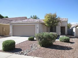 Single Family Home For Rent  in Avondale, AZ