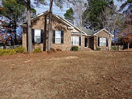 Single Family Home in Grovetown, GA