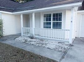 26 Spanish Moss Dr, Beaufort, Sc 29907 (747) 444-3766 in Beaufort, SC (Photo 6 of 8)