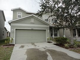 Single Family Home in Tampa, FL
