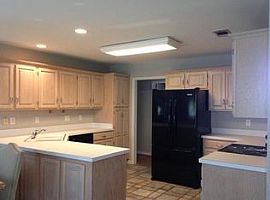 2420 Reston Pl, Montgomery, Al 36117 in Montgomery, AL (Photo 6 of 8)