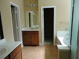 This Single Family Home Is Not For Sale But Available For Rent  in San Antonio, TX (Photo 4 of 6)