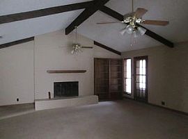 A Spacious 3 Beds and 2 Baths Home For Rent in Grapevine, TX (Photo 2 of 7)