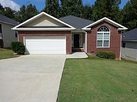 Single Family Home in Grovetown, GA