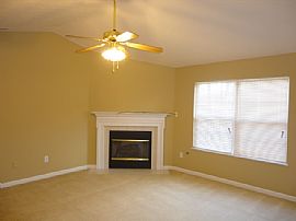 Single Family Home For Rent  in New Whiteland, IN (Photo 3 of 4)