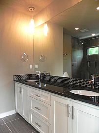 701 Zennia St # A, Austin, Tx 78751  in Austin, TX (Photo 12 of 12)