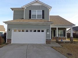 Single Family Home in Murfreesboro, TN