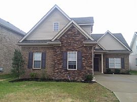 Single Family Home in Murfreesboro, TN