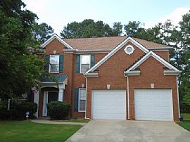 Single Family Home in Powder Springs, GA