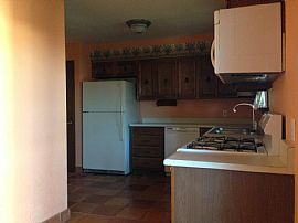 818 Hill Drive, Taos, Nm in Taos, NM (Photo 4 of 9)