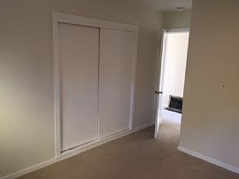  Ideally Located in Upper Rockridge in The Oakland Hills in Oakland, CA (Photo 8 of 10)