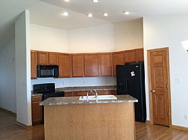 Single Family Home For Rent  in Hartford, WI (Photo 4 of 4)