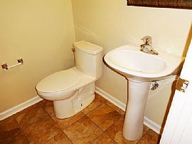 Single Family Home in Columbia, SC (Photo 4 of 6)