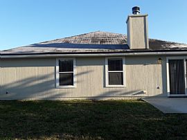Single Family Home in Middleburg, FL (Photo 4 of 4)