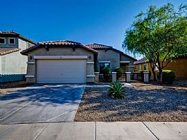 Single Family Home in Buckeye, AZ