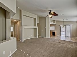 Single Family Home in Buckeye, AZ (Photo 3 of 5)