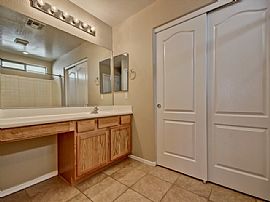 Single Family Home in Buckeye, AZ (Photo 5 of 5)