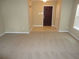 Single Family Home in Cypress, TX (Photo 2 of 8)