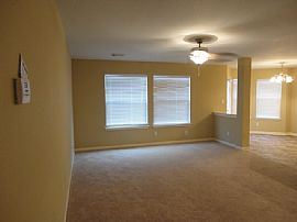 Single Family Home in Converse, TX (Photo 2 of 8)