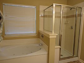 Single Family Home in Converse, TX (Photo 7 of 8)