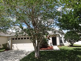 Single Family Home For Rent.. in Orlando, FL