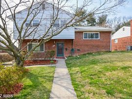 2501 Spencer Rd, Silver Spring, Md 20910 in Silver Spring, MD