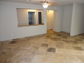 Single Family Home For Rent  in Mesa, AZ (Photo 3 of 4)