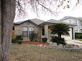 Single Family Home For Rent  in San Antonio, TX