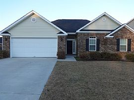 Single Family Home For Rent 167 Carlisle Way Savannah in McDonough, GA