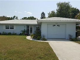 2065 S Druid Cir, Clearwater, Fl 33764 in Clearwater, FL