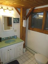 Cape Elizabeth Oceanside 2br, 2.5ba in Cape Elizabeth, ME (Photo 6 of 8)