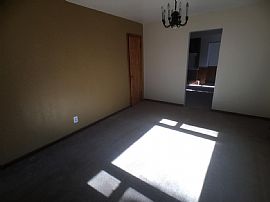 Move in Ready, Nestled in The Corner of 141 and Manchester.  in Ballwin, MO (Photo 2 of 7)