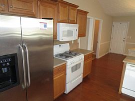 4 Bedroom Home For Rent in a Neat and Quiet Environment in Lawrenceville, GA (Photo 3 of 4)