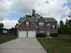 4 Bedroom Home For Rent in a Neat and Quiet Environment in McDonough, GA