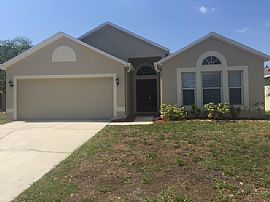 Single Family Home For Rent  in Land O Lakes, FL