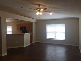 Single Family Home For Rent  in Land O Lakes, FL (Photo 3 of 4)