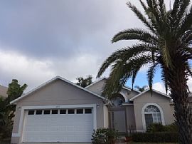 Single Family Home For Rent  in Apopka, FL