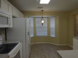 Single Family Home For Rent  in Willis, TX (Photo 4 of 4)