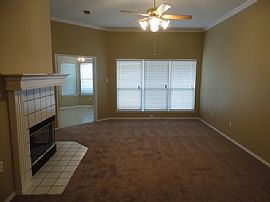 Single Family Home For Rent  in Burleson, TX (Photo 4 of 4)