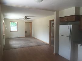 This Is a Great 4 Bedroom, 2 Bathroom Home For Rent.  in Sioux Falls, SD (Photo 3 of 8)