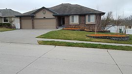 Beautiful Walk-Out Ranch in Popular Eagle Ridge. in Papillion, NE