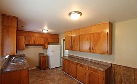 908 Meg Dr, Birmingham, Al 35215 in Birmingham, AL (Photo 5 of 7)