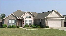 95 Clearview Ln, Elmore, Al 36025 in Elmore, AL