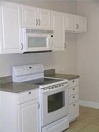 95 Clearview Ln, Elmore, Al 36025 in Elmore, AL (Photo 4 of 7)